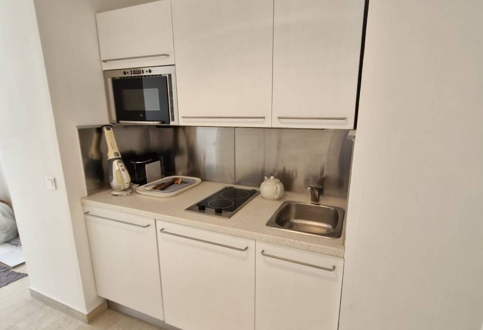 RESIDENCE L’ANNONCIADE – RENOVATED STUDIO - Image 2
